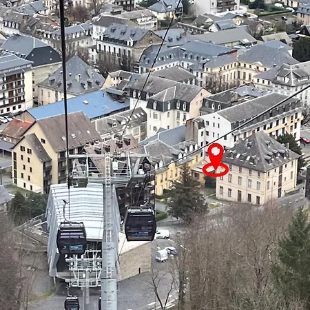 Apartment T3 De 75 M2 Avec Veranda Et Parking, A 5 Min Des Thermes A Luchon